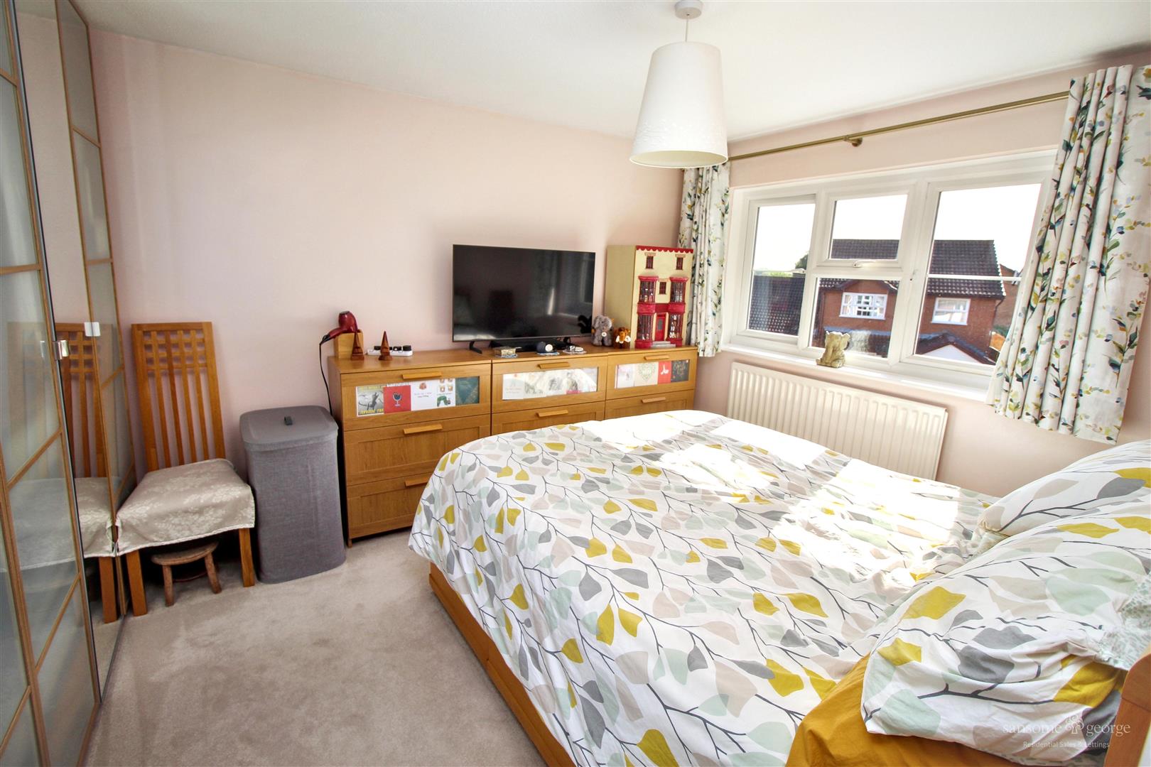 Hawley Close, Calcot, Reading